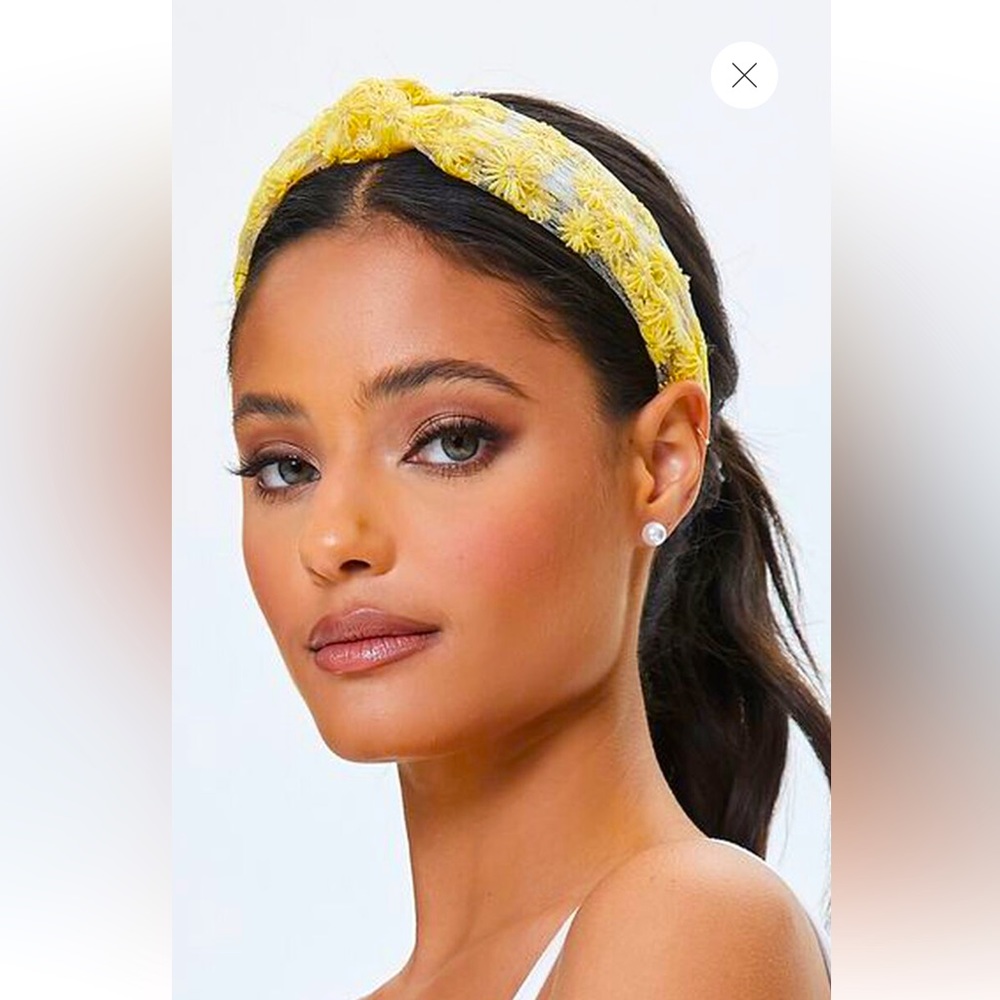 Embroidered Floral Mesh Headband